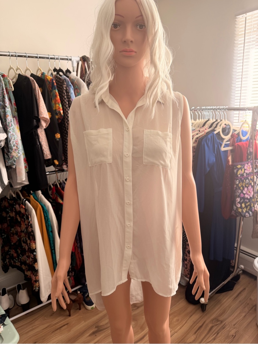 Millau Women’s Sheer Sleeveless Button-Down Blouse in White, Size XS. - Picture 3 of 12